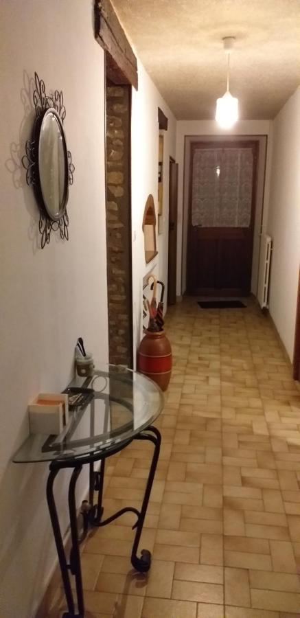 Maison Pour Nombreuses Personnes Pousseaux Esterno foto